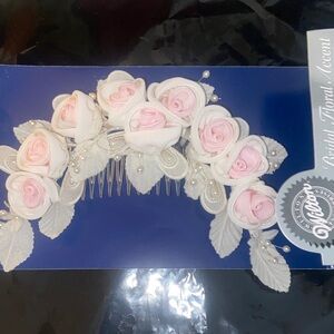 Wilton Romantic Pink and White Rose Hair Comb